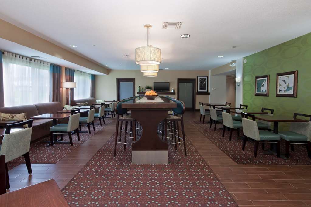 Hampton Inn East Lansing Interior photo